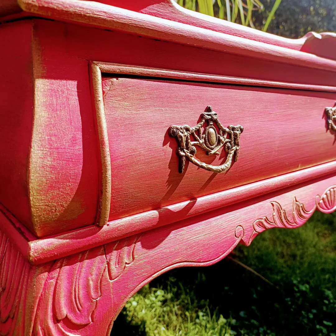 jak-ozdabiac-i-dekorowac-meble-03